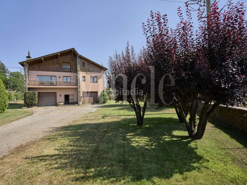 Foto 51a75814-2eb7-47dd-b44e-8ed13d9f0b8d. Casa amb calefacció aparcament a Puigcerdà