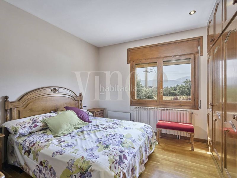 Foto c943d583-1fde-4c28-8a1a-fc53fa1ab85e. Casa amb calefacció aparcament a Puigcerdà