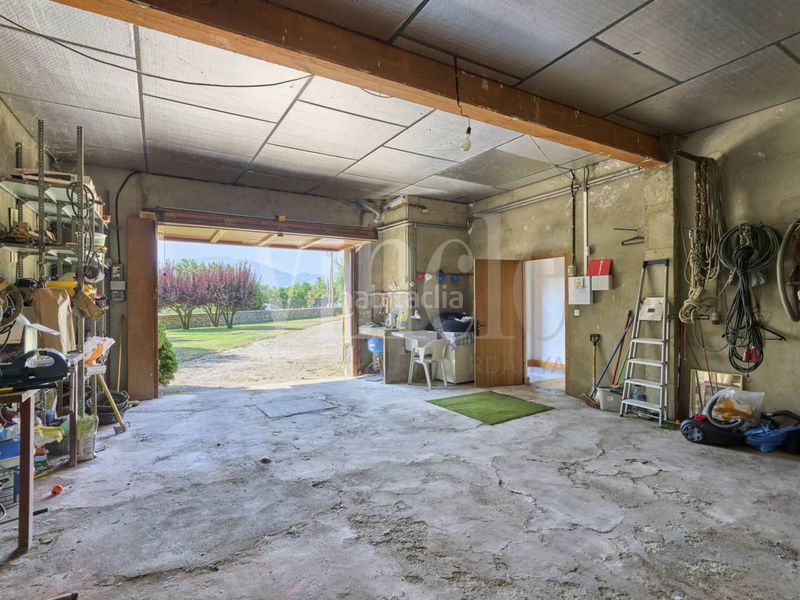 Foto f702e560-7099-4ba3-8bfe-3b3de67e3d8f. Casa amb calefacció aparcament a Puigcerdà