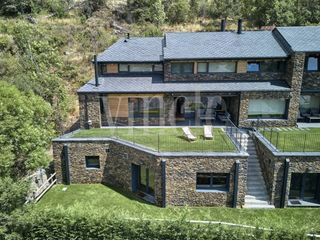 Maison  Calle niula. Casa en venta en ger