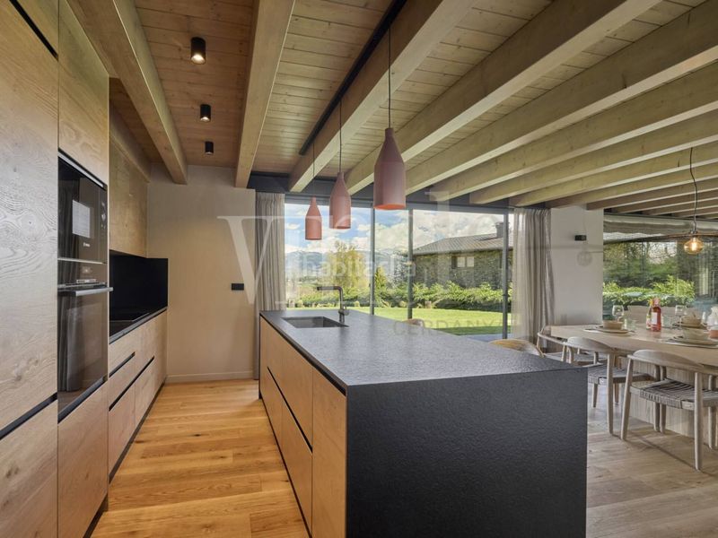 Foto 0bdabad7-004d-4eef-bbc6-13880b8772a2. House with heating parking pool in Guils de Cerdanya