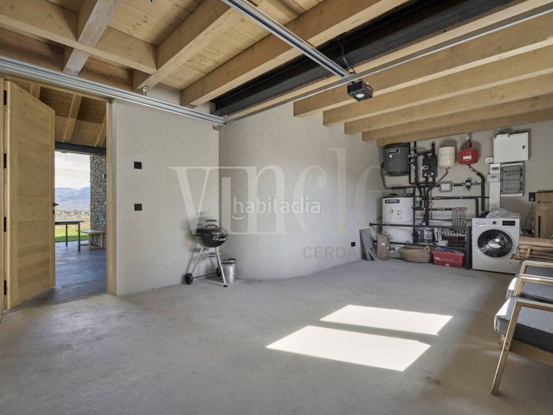 Foto 281b452e-d047-4626-9036-2f53bf80acc0. House with heating parking pool in Guils de Cerdanya