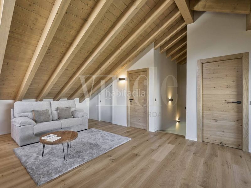 Foto ade4df0c-8afc-4a17-850f-0fd74f893e7f. House with heating parking pool in Guils de Cerdanya