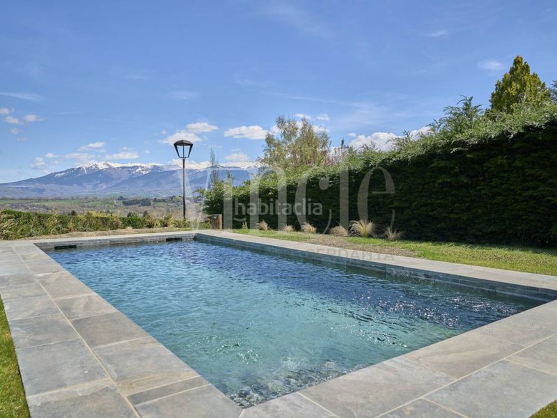 Foto b3286027-1d7a-4ed8-a96b-7471689b8760. House with heating parking pool in Guils de Cerdanya