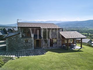 Casa a Urbanizacion PRAT DE LA SERRA