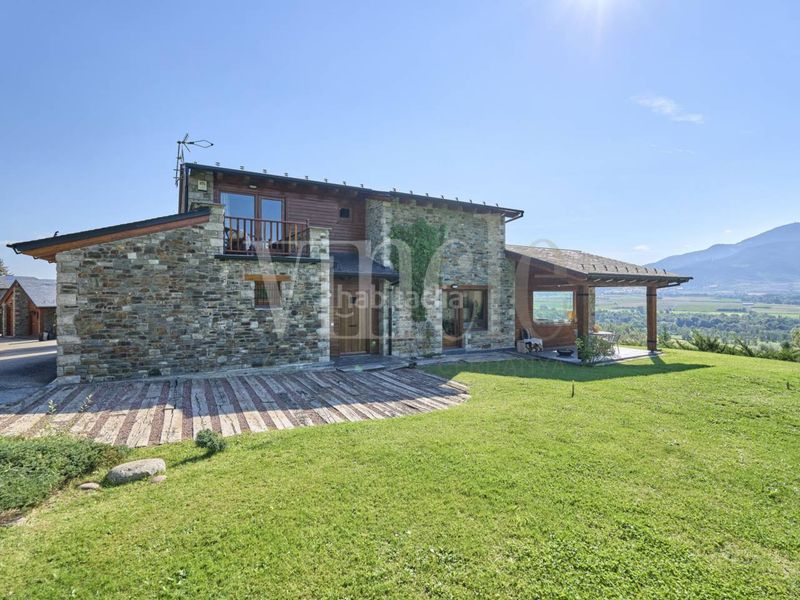 Foto d608bda8-7b3b-4eb3-a865-476fd3d3f256. Casa  en venta en all en Isòvol