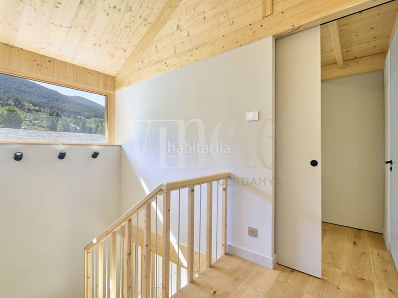 Foto 14a2c1e9-40a3-405e-bd0e-582f689f5849. Casa amb calefacció a Das