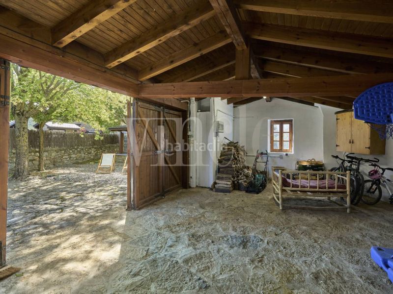 Foto 462aacd3-b8c8-4c99-b598-9ed05d52a155. Casa amb calefacció aparcament a Isòvol