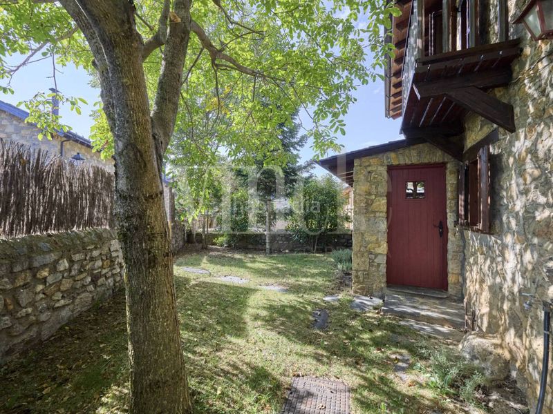 Foto 58a7c709-8074-4e0a-a6ec-50816fab14f6. Casa amb calefacció aparcament a Isòvol