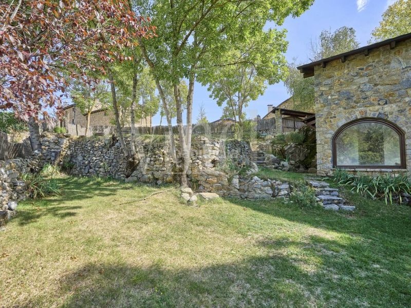 Foto 69ab6a5a-dca4-40ac-bd94-4df598b4583d. Casa amb calefacció aparcament a Isòvol