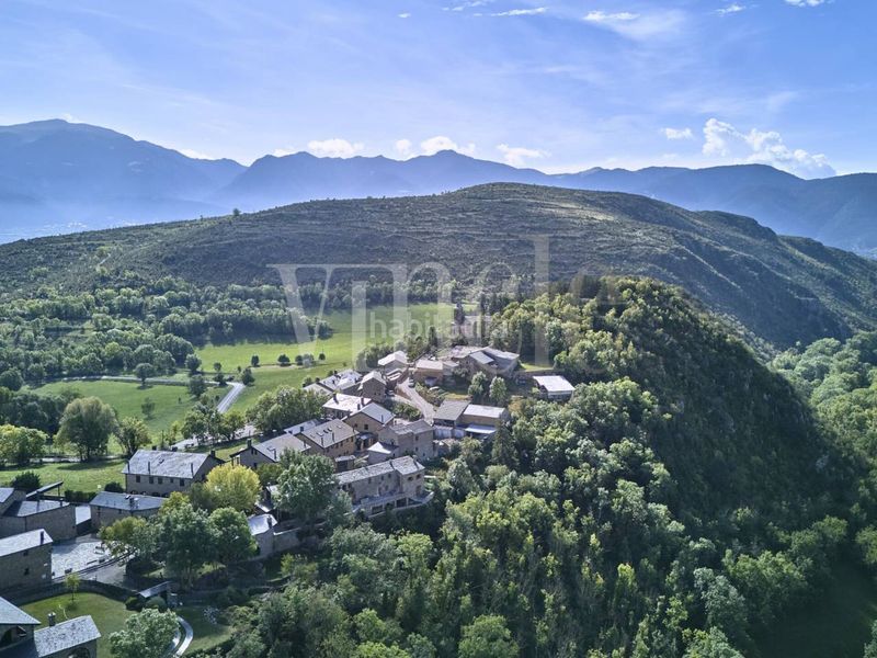 Foto 7395e9b0-b13d-4fe6-8e10-83c6d5ff42c4. Casa amb calefacció aparcament a Isòvol