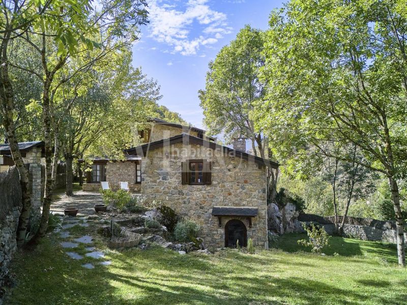 Foto 80cf042f-a729-49e7-b7df-a503f0b29f14. Casa amb calefacció aparcament a Isòvol