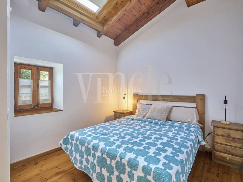 Foto a0d48cd8-8080-40b2-aa3a-e2bc36ddafce. Casa amb calefacció aparcament a Isòvol