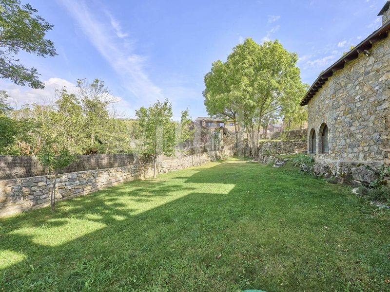 Foto f44e2e8a-7bd3-4876-a5e7-8d54e5b1a5fd. Casa amb calefacció aparcament a Isòvol