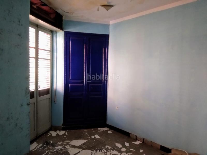 Foto 52fecdd3-45ef-49b7-a8f2-783c9f09fd8a. Casa aparellada a Plaza Illes Columbretes Castellón de la Plana