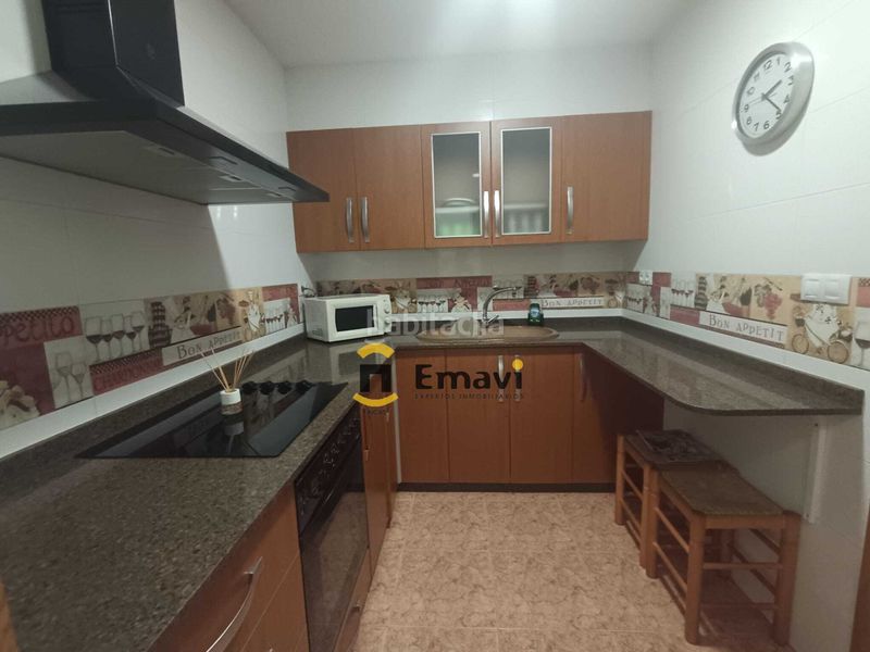 Foto 336e5370-7bab-4e46-b770-125a51d8ba98. Casa aparellada a Alcora (l´)