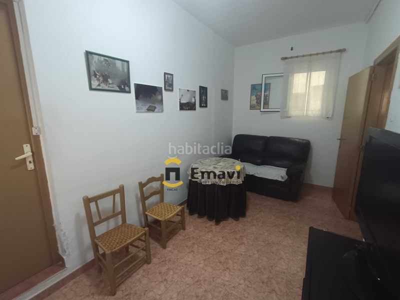 Foto dc910dc8-6715-4399-ad7c-79b00965abe9. Casa aparellada a Alcora (l´)