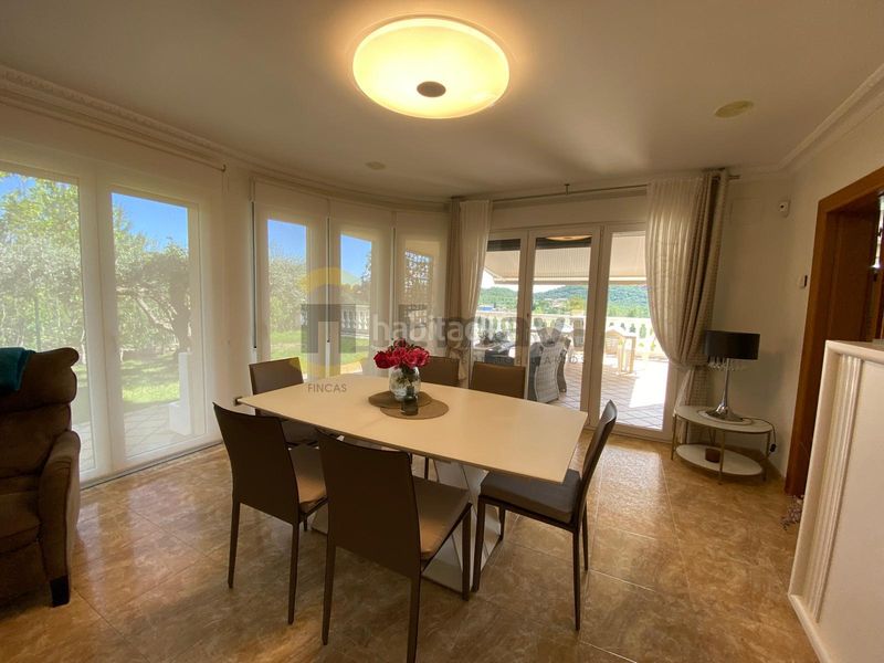 Foto 6611bd9a-625d-4036-91c8-c9d0a541217e. Xalet amb xemeneia calefacció aparcament piscina a Borriol