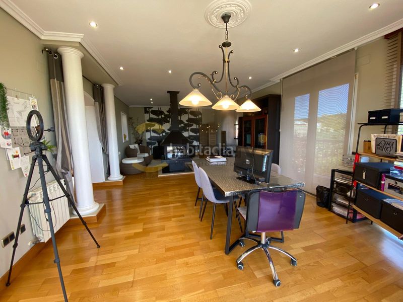 Foto 71346407-71d4-4c9c-ab27-3669d45cfe72. Xalet amb xemeneia calefacció aparcament piscina a Borriol