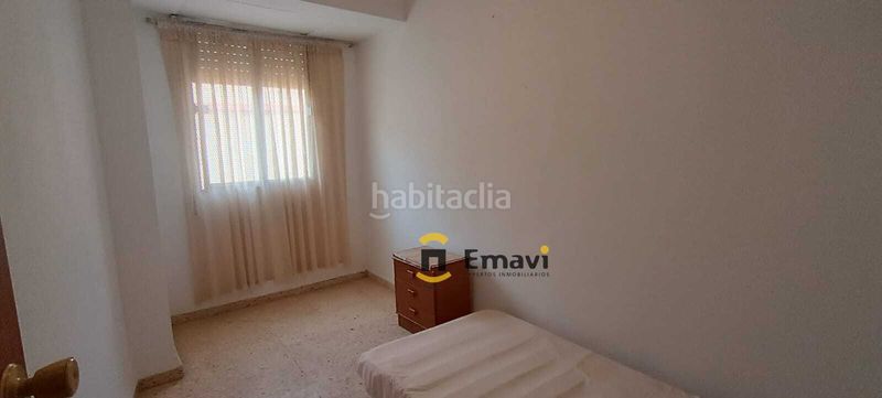 Foto 05a0e9d1-dcd1-4b02-941b-fe5133661ce0. Casa amb xemeneia a Alcora (l´)