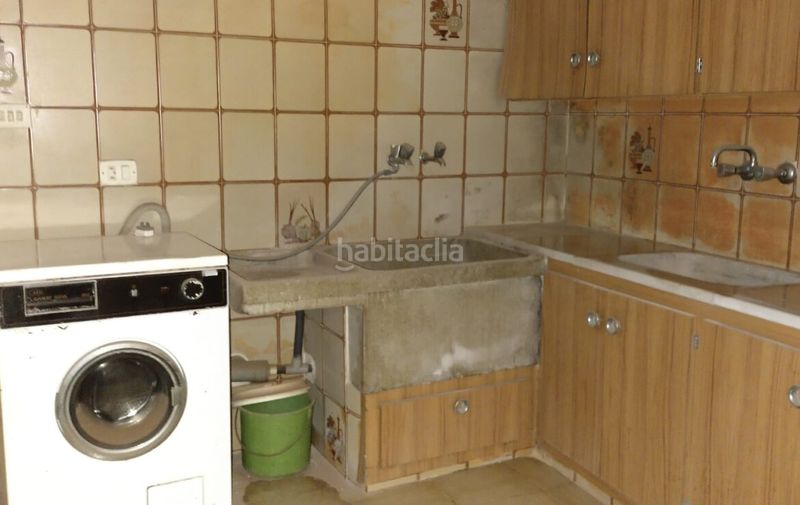 Foto 4b4ed4c6-f812-4ce4-8718-60ce161d46ab. Casa amb xemeneia a Alcora (l´)