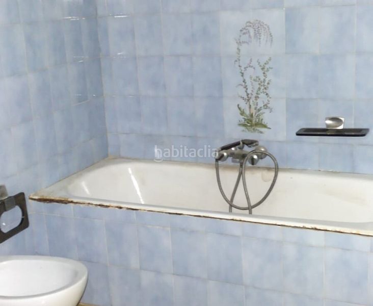 Foto 8b949729-bb20-4d55-8a43-8b44efcd73cf. Casa amb xemeneia a Alcora (l´)