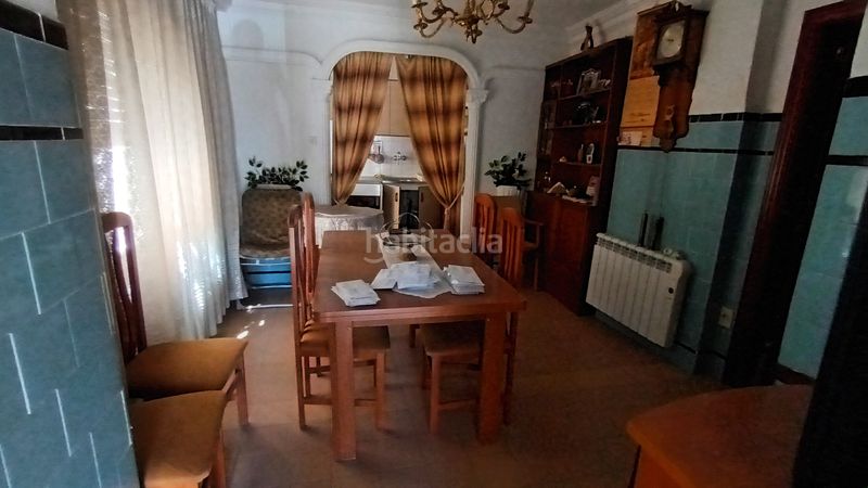 Foto f7bdb270-b1cc-4536-b891-43c5ad43127a. Casa a Alcora (l´)