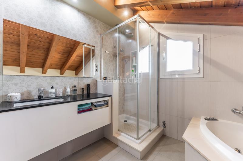 Foto 11957cec-4326-44bb-86d5-95c20b56ad90. Haus mit kamin heizung parking pool in Sant Fost de Campsentelles