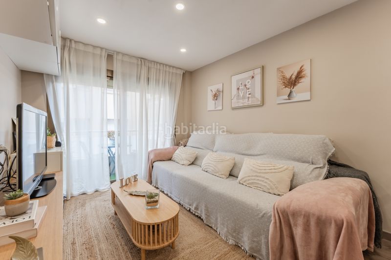 Foto b05fe9a3-5bd9-420d-b8f5-39ba39d11710. Pis a Col·legis Nous Mollet del Vallès
