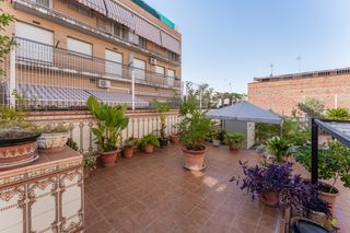 Planta baixa a Plana Lledó. Espectacular planta baja con jardín-terraza de ensueño
