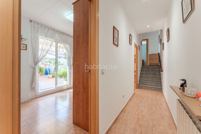 Foto cedbdd9b-fc37-46fe-ab0d-584640d9c9bd. Planta baixa amb calefacció aparcament a Plana Lledó Mollet del Vallès