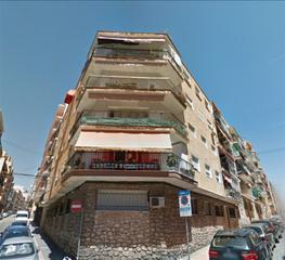 Pis  Calle del marqués de comillas. Piso en benidorm, alicante – activo en propiedad – reo