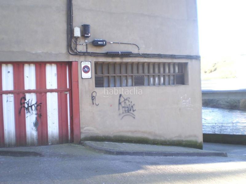 Foto 33cf62e4-4d53-4971-ba23-96c06280d9b2. Parking voiture dans La Peña Bilbao