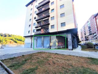 Local Comercial en La Pea. Local en venta en ibaizabalabusu