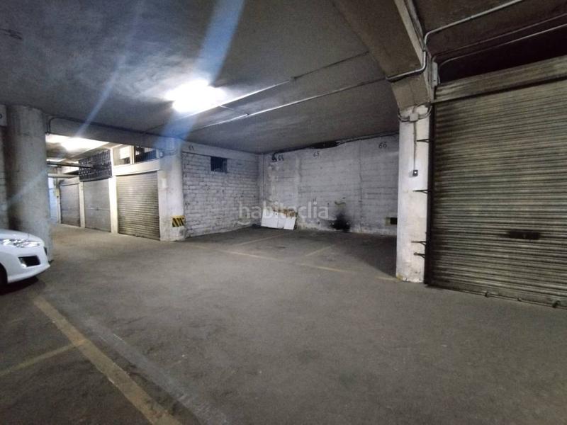 Foto c00abaec-be6d-4afb-ba92-8b1c942ee7b5. Aparcament cotxe a zamacola 53 a La Peña Bilbao