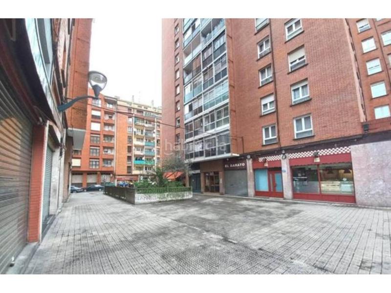 Foto 07604278-372f-48c1-8cbe-6edf307321d1. Aparcament cotxe a La Peña Bilbao