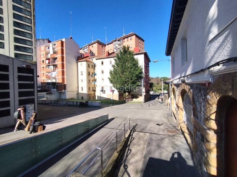 Foto a3920f76-ce89-4f9e-a384-c8314318664d. Locale commerciale in La Peña Bilbao