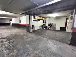 Parking coche en La Peña. Garaje en venta en ibaizabalabusu