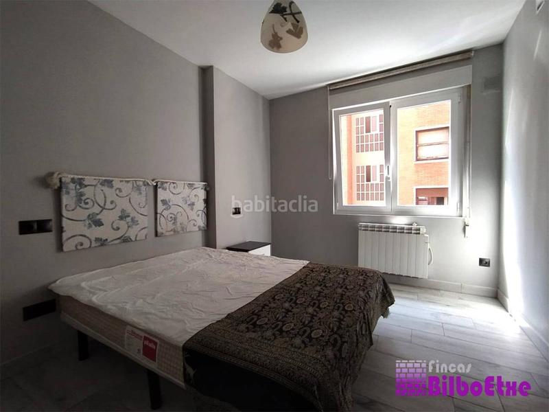 Foto 39b12204-f825-4653-80c9-48a114d6ddd4. Piso  en venta en ibaizabalabusu48003 en La Peña Bilbao