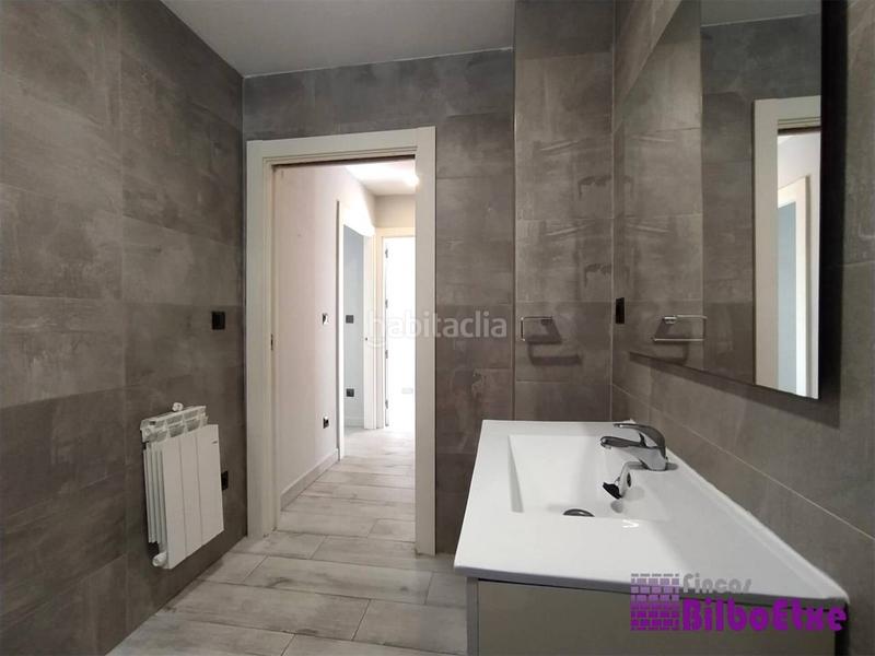 Foto 40720206-e0a8-4d92-a85f-21f6a3bbbefe. Piso  en venta en ibaizabalabusu48003 en La Peña Bilbao