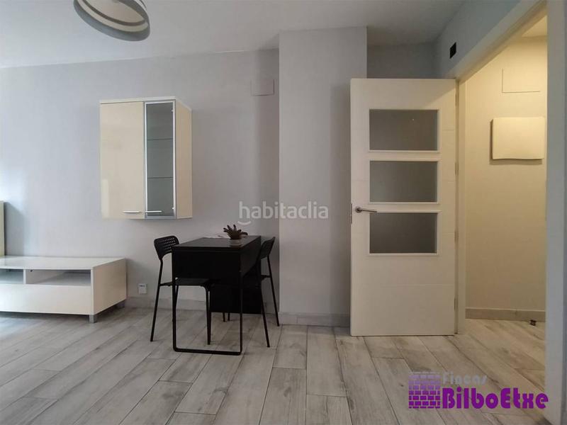 Foto 6c491c72-8f0e-48d1-8a44-b270aa2bc24a. Piso  en venta en ibaizabalabusu48003 en La Peña Bilbao