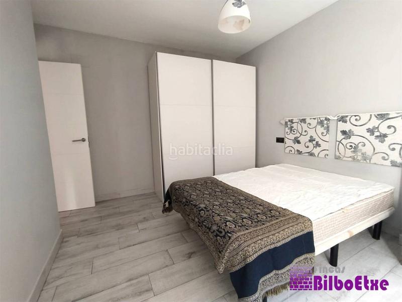 Foto eb93e2d8-1d28-4ded-a517-31ee94cabd1d. Piso  en venta en ibaizabalabusu48003 en La Peña Bilbao