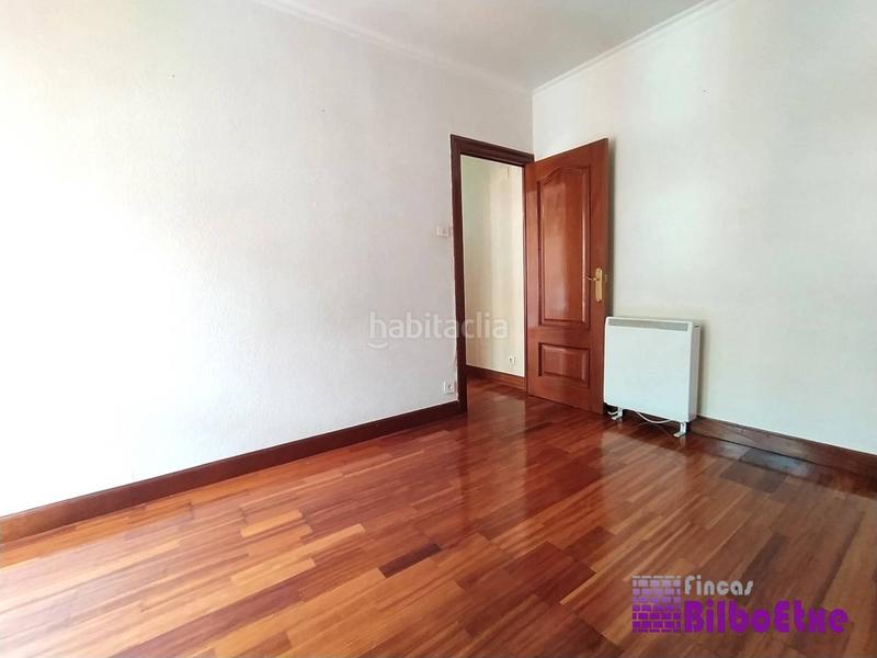 Foto 3ee65a0e-893b-4d0c-ab1d-96cfd666e3c1. Piso  en venta en ibaizabalabusu48003 en La Peña Bilbao