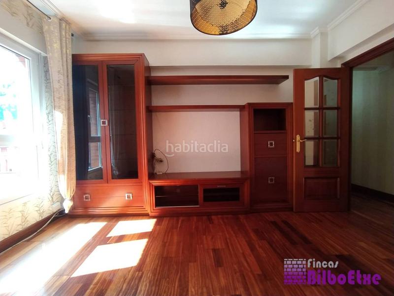 Foto 41f6ef79-8887-4bf5-8789-66a665cdda11. Piso  en venta en ibaizabalabusu48003 en La Peña Bilbao