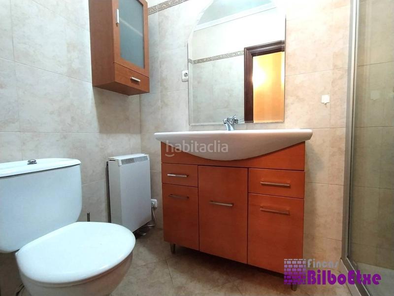 Foto 8acca96a-9e05-4184-80a4-e549f5ab64de. Piso  en venta en ibaizabalabusu48003 en La Peña Bilbao