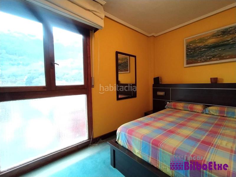 Foto 7aba976e-da32-40a3-8b07-a6327499f74e. Pis amb calefacció aparcament a La Peña Bilbao