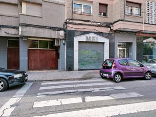 Local Comercial  De maría moliner. Local en venta en calle maría moliner