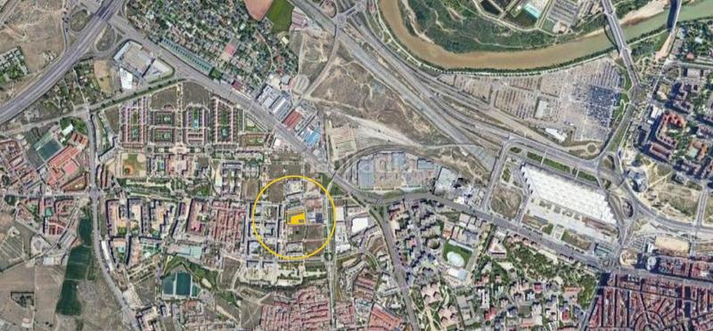 Foto 395c4936-5b92-4835-849f-840a24450b41. Attico con parcheggio in Miralbueno Zaragoza