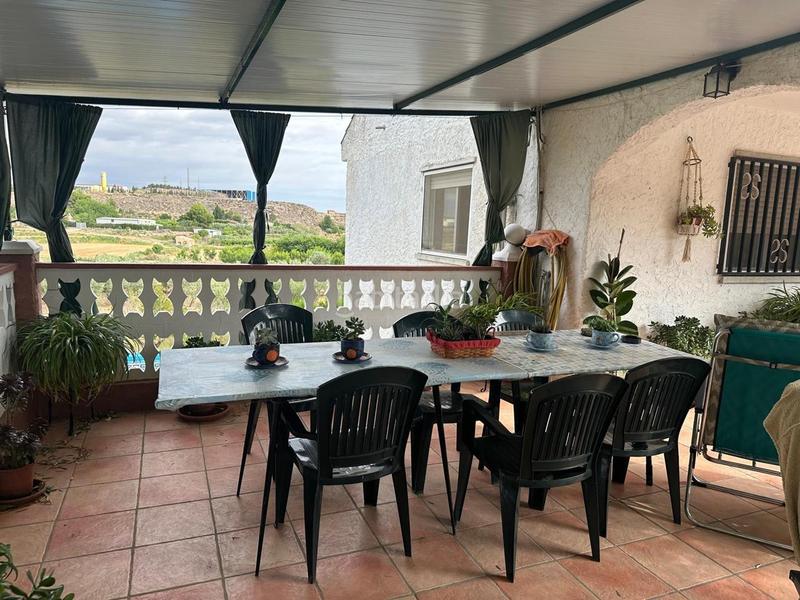 Foto 6c5417e0-4f03-4159-87ef-8de28903a706. Casa  con terreno en Caspe