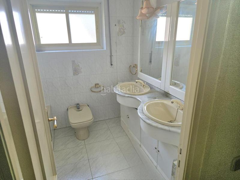 Foto 09a63963-7c7e-407e-9485-b6b1dd125320. Casa con riscaldamento parcheggio in La Almozara Zaragoza